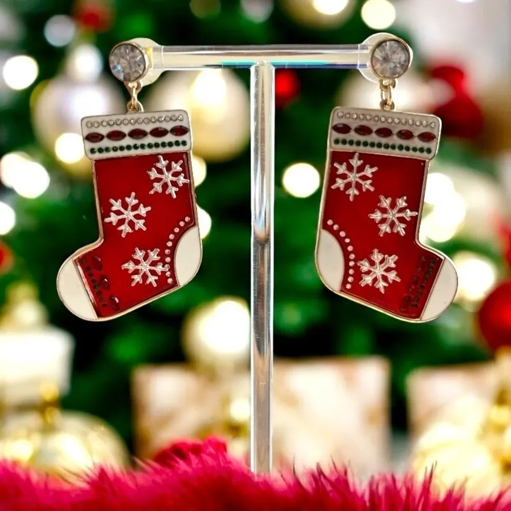 NWOT Women's Christmas Earring Bundle